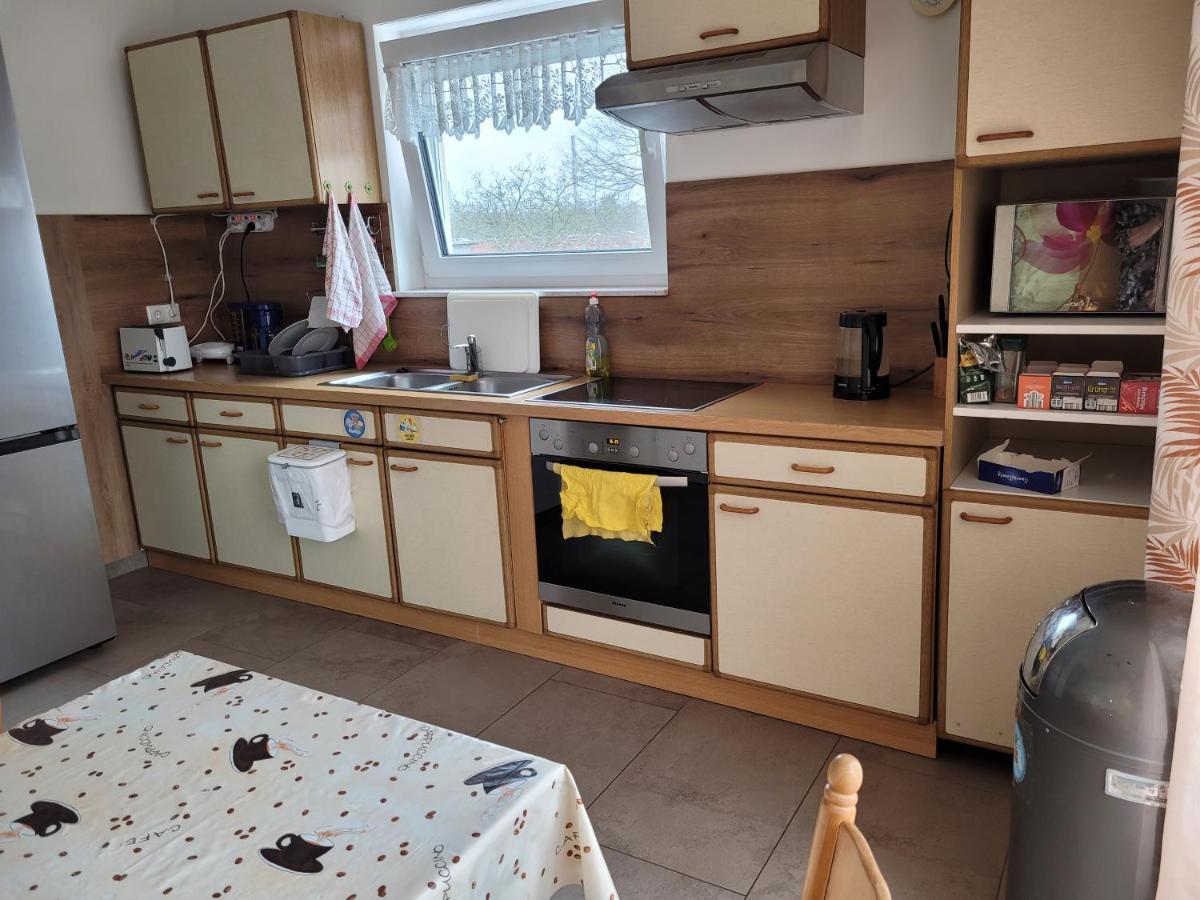 Seelze-Letter Monteurzimmer / Apartment / Messezimmer Zewnętrze zdjęcie